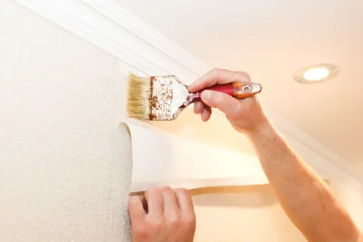 Pose de papier peint à la Herlière — revêtements muraux et toiles de verre